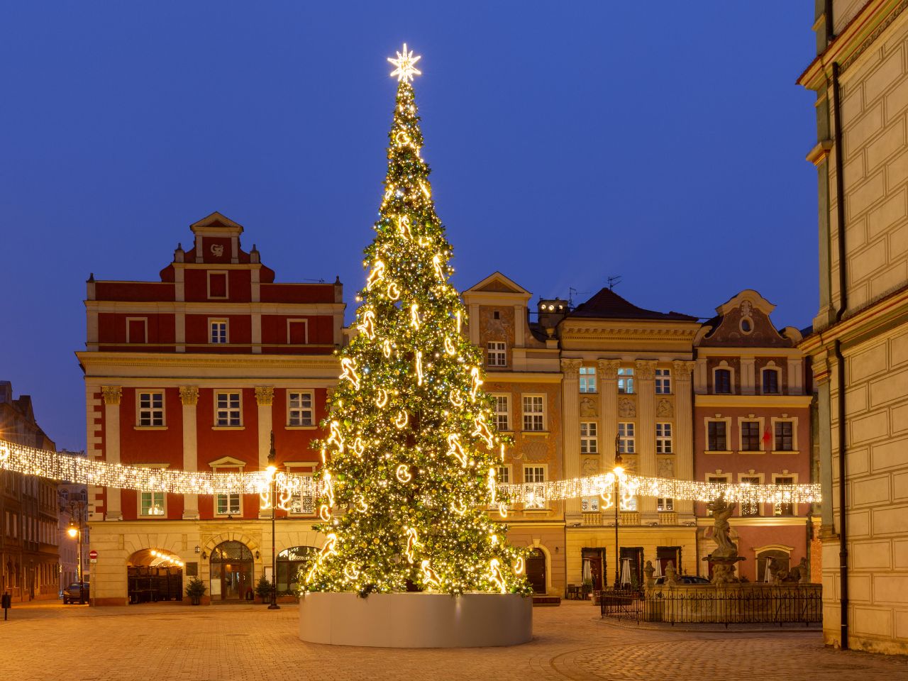  Gita a Poznan per il mercatino di Natale e il festival delle sculture di ghiaccio. 